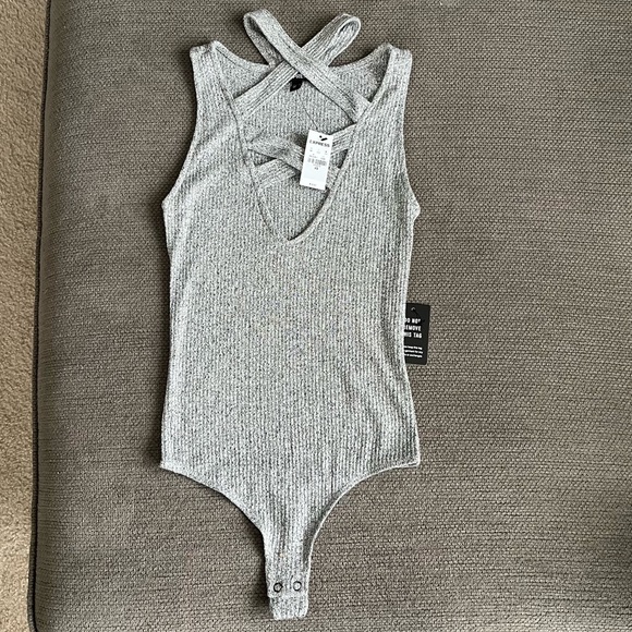 NWT Express Bodysuit Thong Criss Cross Snaps XS - Picture 4 of 10